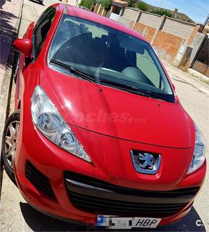 PEUGEOT 207 Confort p.