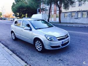 OPEL Astra 1.9 CDTi Cosmo 120 CV 5p.