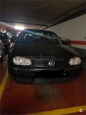 VOLKSWAGEN Golf 1.9 TDi 25 Aniversario 110CV 5p.