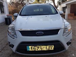 FORD Kuga 2.0 TDCi x4 Titanium Powershift 5p.