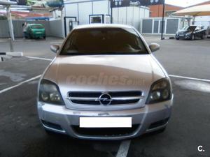 OPEL Vectra GTS Elegance 2.2 DTI 16v Auto 5p.