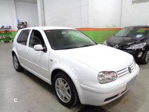 VOLKSWAGEN Golf 1.9 TDi Conceptline 100CV 5p.