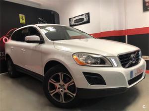 VOLVO XC D3 Momentum Auto 5p.