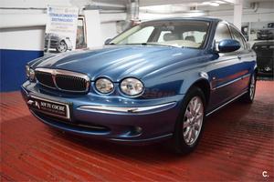 JAGUAR XType 2.5 V6 Executive 4p.