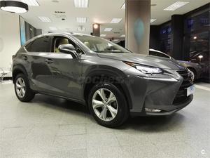 LEXUS NX 300h Luxury 4WD 5p.