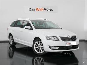 SKODA Octavia Combi 1.6 TDI CR 81KW 110cv Ambition 5p.