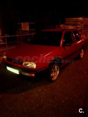 VOLKSWAGEN Golf GOLF 1.6 CL 3p.