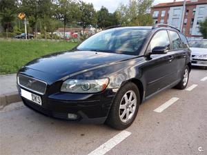 VOLVO V Momentum 5p.