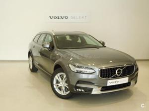 VOLVO V90 Cross Country 2.0 D4 AWD Auto 5p.