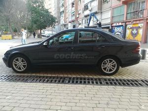 MERCEDES-BENZ Clase C C 220 CDI CLASSIC 4p.