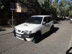 NISSAN Terrano 2.7 TDi Comfort Plus 3p 3p.