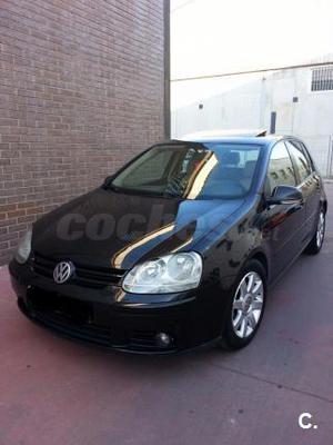 VOLKSWAGEN Golf 2.0 TDI 140cv Highline 5p.