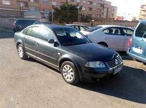 VOLKSWAGEN Passat Variant 1.9 TDi Edition 100CV 5p.