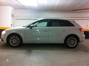 AUDI A3 Sportback 1.6 TDI Attracted 5p.