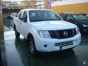 NISSAN Navara 2.5 dCi 144CV FE King Cab 4X4 4p.