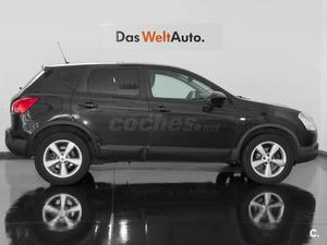 NISSAN QASHQAI 2.0 TEKNA 4X2 5p.