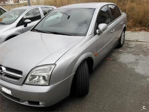 OPEL Vectra Club 2.2 DTI 16v 4p.