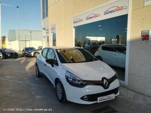 RENAULT CLIO EN VENTA EN ARCOS DE LA FRONTERA (CáDIZ) -