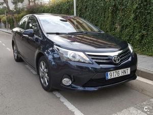 TOYOTA Avensis 120D ADVANCE 4p.