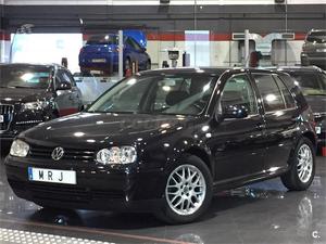 VOLKSWAGEN Golf 1.8T GTi Edicion Especial 150CV 5p.