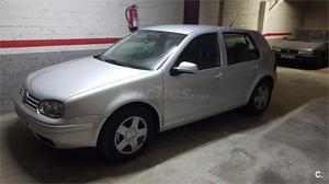 VOLKSWAGEN Golf 1.9TDI HIGHLINE 5p.