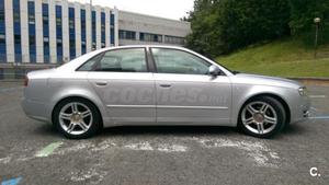 AUDI A4 2.0 TDI 143cv DPF 4p.