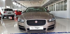 JAGUAR XE 2.0 AJ200D Diesel Auto AWD XE Pure 4p.