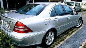 MERCEDES-BENZ Clase C C 200 K AVANTGARDE 5p.