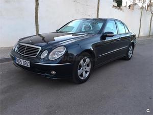 MERCEDES-BENZ Clase E E 320 CDI AVANTGARDE AUTO 4p.