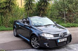 RENAULT Megane Coupecabr. Luxe Priv. 2.0T 16v 165CV 2p.