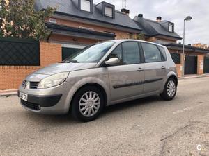 RENAULT Scenic CONFORT AUTHENTIQUE 1.9DCI 5p.