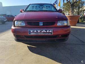 SEAT Cordoba 1.6 SXE 4p.