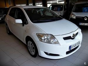 TOYOTA Auris 1.4 D4D Luna MM 5p.