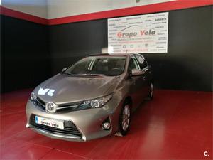 TOYOTA Auris 130 Active MultiDrive 5p.