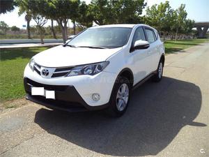 TOYOTA RavD AWD Advance 5p.