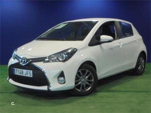 TOYOTA Yaris 100 ACTIVE 5p.