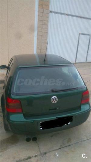 VOLKSWAGEN Golf 1.6 HIGHLINE 5p.