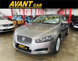 JAGUAR XF 2.2 Diesel Luxury 4p.