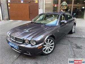 Jaguar xj 2.7d v6 executive impecable '09