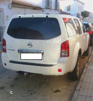 NISSAN Pathfinder 2.5 dCi 174CV LE 7 plazas 5p.