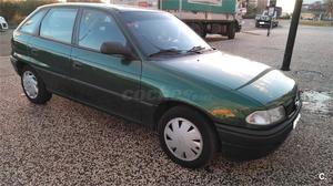 OPEL Astra 1.6 CDX 16V 5p.