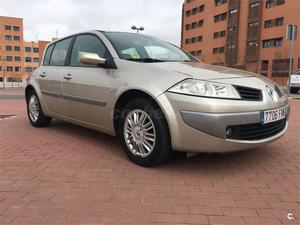 RENAULT Megane Privilege 1.9dCi Auto 5p.