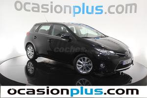 TOYOTA Auris 130 Active 5p.