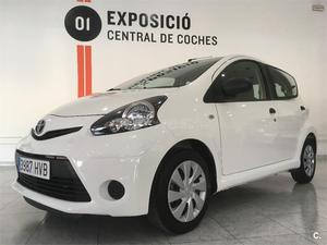 TOYOTA Aygo 70 Live 5p.