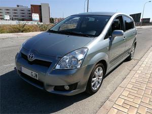 TOYOTA Corolla Verso 2.2 D4D 136 CV Luna 5p.