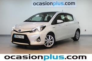 TOYOTA Yaris Hybrid Active 5p.