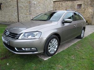 VOLKSWAGEN Passat Variant 2.0 TDI 140 Advance BMotion Tech