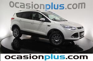 FORD Kuga 2.0 TDCi x4 Titanium Powershift 5p.