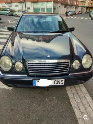 MERCEDES-BENZ Clase E E 320 AVANTGARDE 4p.