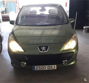 PEUGEOT  HDi 136 XS 5p.